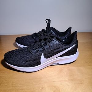 Nike Pegasus 36 black women size 11 / Men size 9.5